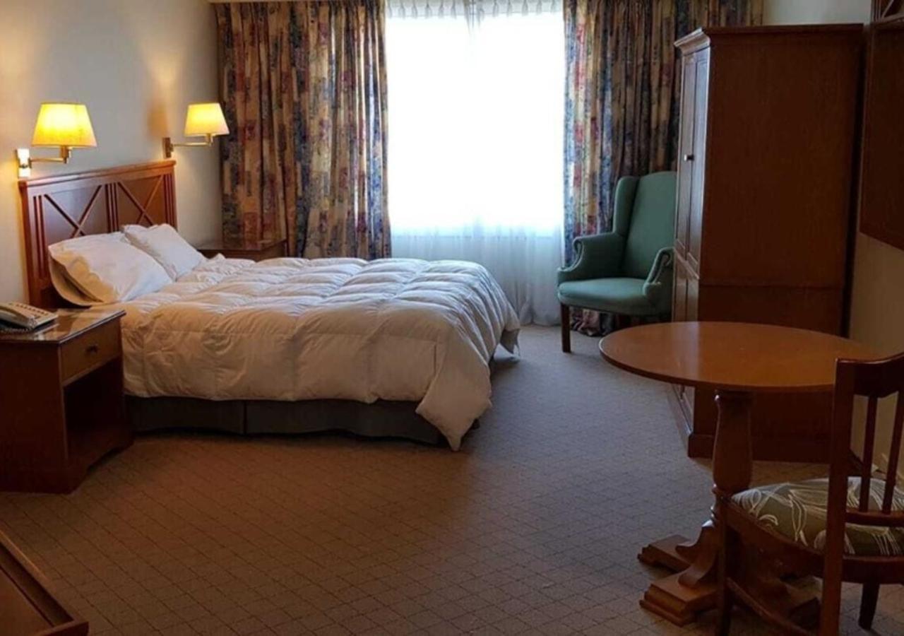 พาราดอเรส ออสตราล บาเฮีย บลังกา Hotel บาอิยาบลังกา ภายนอก รูปภาพ